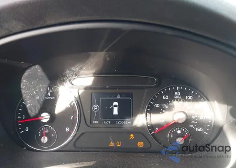 2018 Kia Sorento 3.3L Lx z USA, uszkodzony, nr VIN 5XYPGDA50JG421627